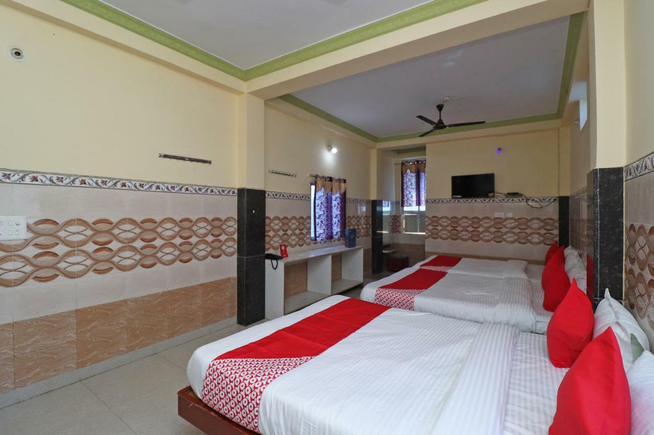 פורי Oyo 35736 Shree Jagannath Lodge מראה חיצוני תמונה