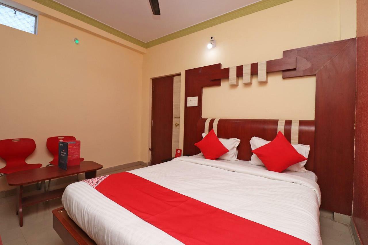 פורי Oyo 35736 Shree Jagannath Lodge מראה חיצוני תמונה
