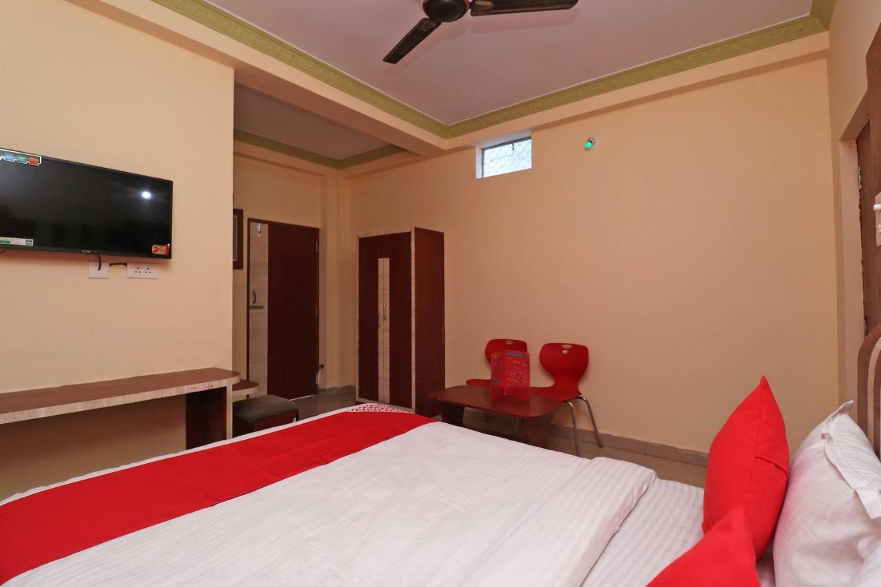 פורי Oyo 35736 Shree Jagannath Lodge מראה חיצוני תמונה